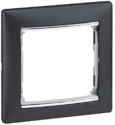 Рамка горизонтальная Legrand Valena 1-м. ноктюрн/серый штрих фото Рамка горизонтальная Legrand Valena 1-м. ноктюрн/серый штрих картинка